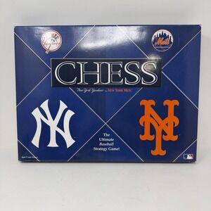 New York Yankees VS New York Mets Chess Set READ Description